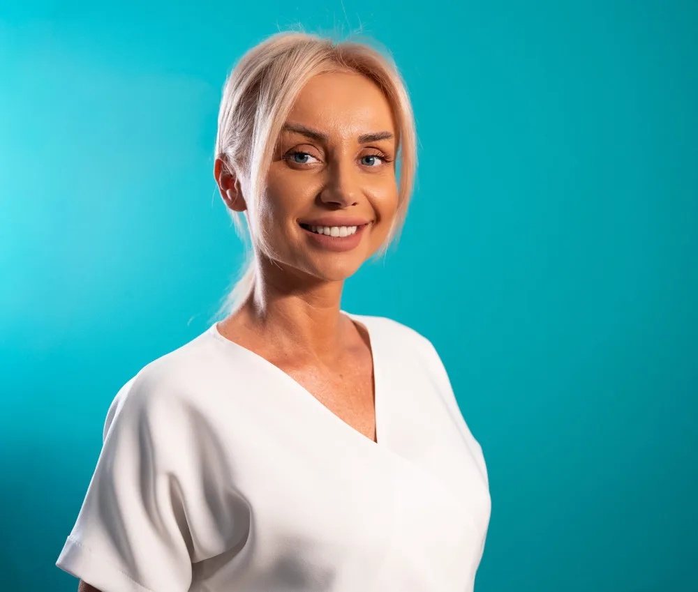 Dr. Iulia Filipescu — medic specialist terapie IV la Generis Clinic București
